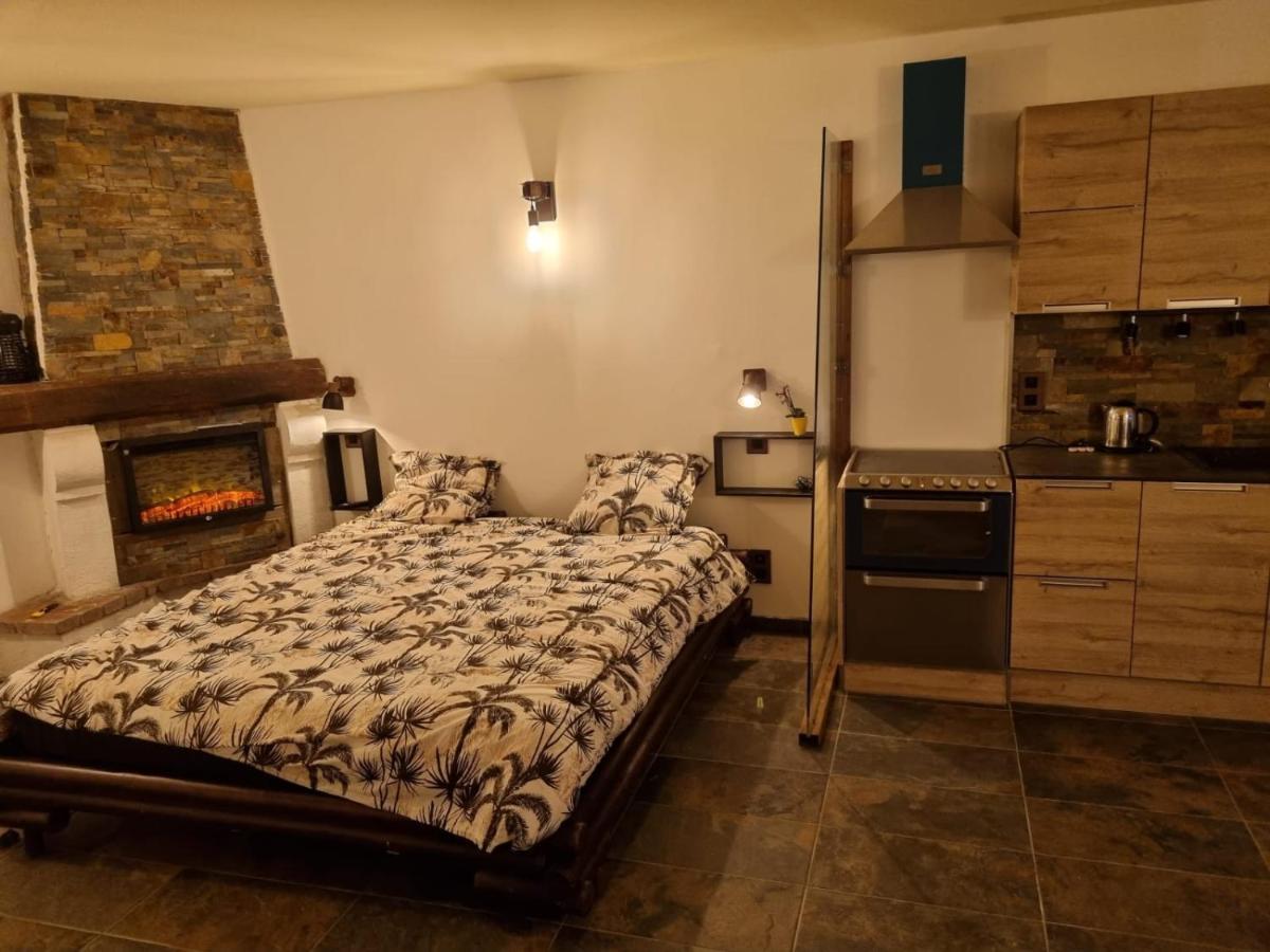 Studio Port Pin Vue Mer, Jacuzzi, Hammam, Parking Prives Cassis Exterior foto